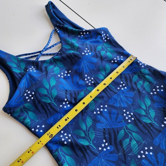 NWOT One Piece Swimsuit Navy Floral Scoop Neck Strappy Straps Lined Cups M - Picture 13 of 14